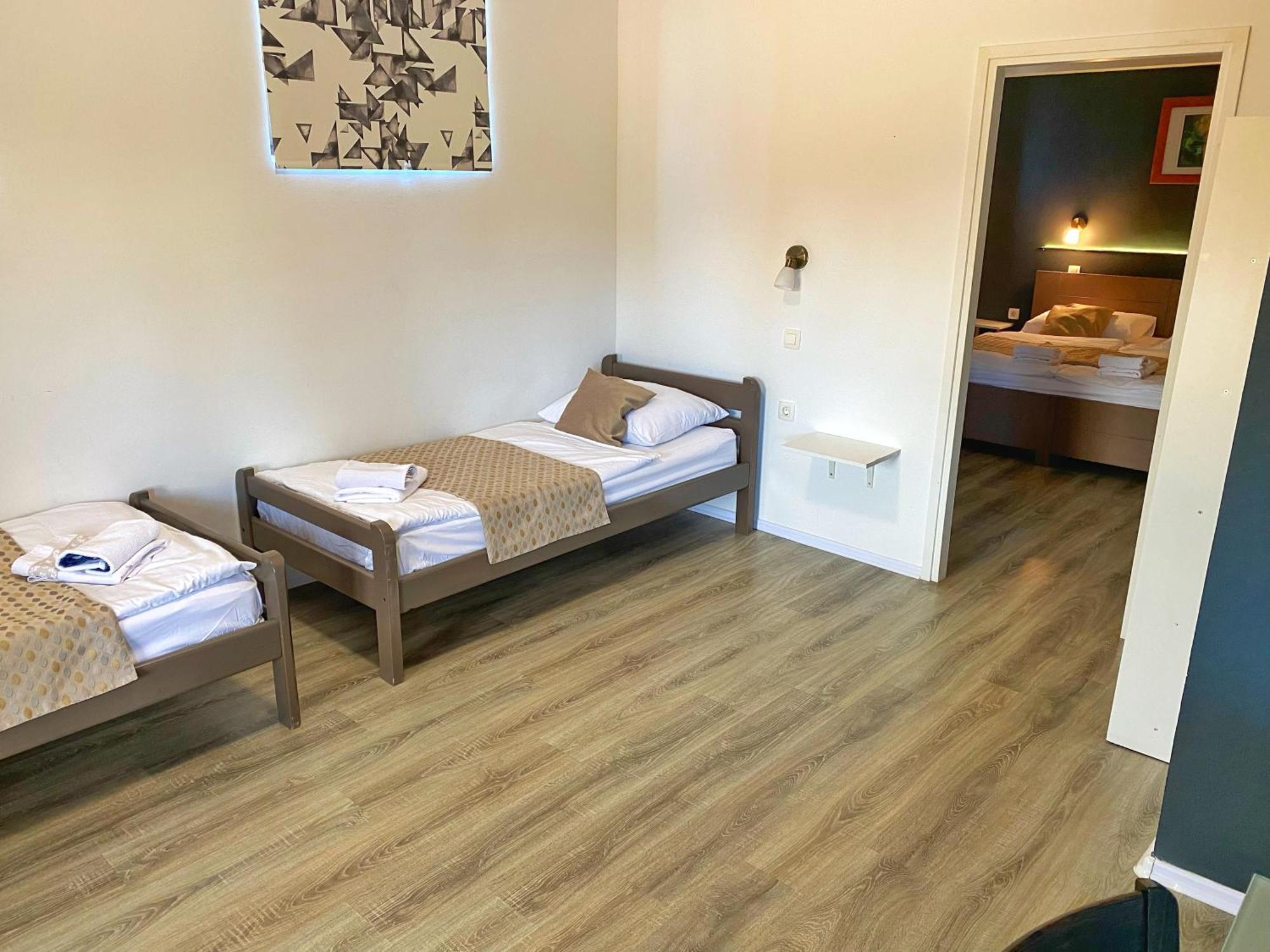 16 Lakes Guesthouse Grabovac  Buitenkant foto